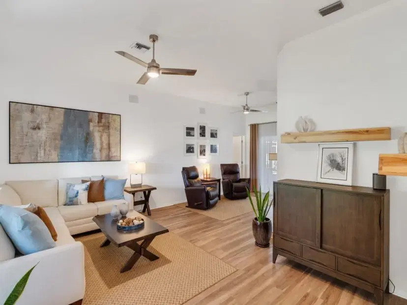 Picture of 6413 55Th Square, Vero Beach FL 32967