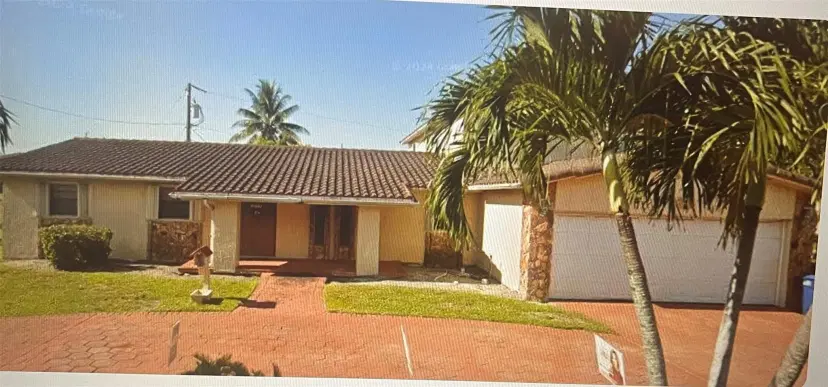 Picture of 2420 NW 132 St 2420, Miami FL 33167