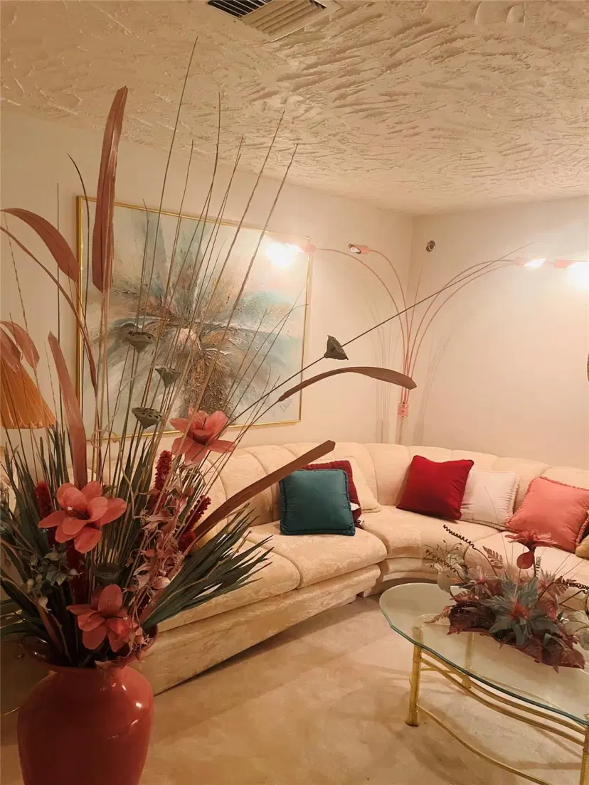 Picture of 2420 NW 132 St 2420, Miami FL 33167