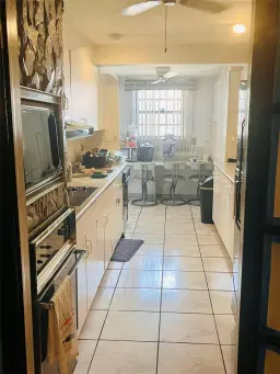 Picture of 2420 NW 132 St 2420, Miami, FL 33167