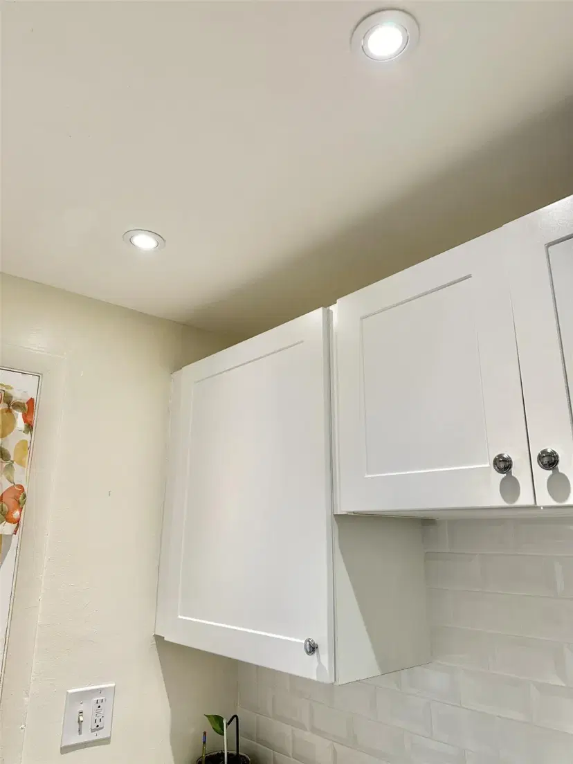 Picture of 17050 NE 14Th Ave 110, North Miami Beach FL 33162