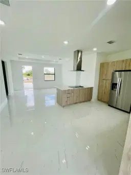 Picture of 1069 N Hilton Cir, Labelle, FL 33935