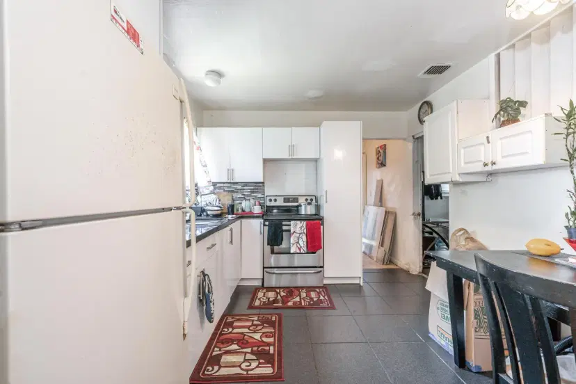 Picture of 1021 NW 195 St, Miami FL 33169