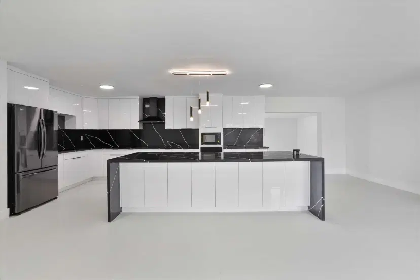 Picture of 20685 NE 2Nd Avenue, Miami FL 33179