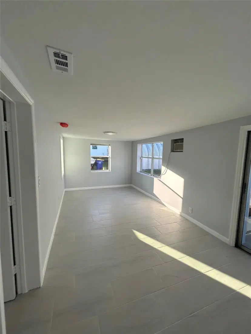 Picture of 865 SW 34Th Ter, Palm City FL 34990