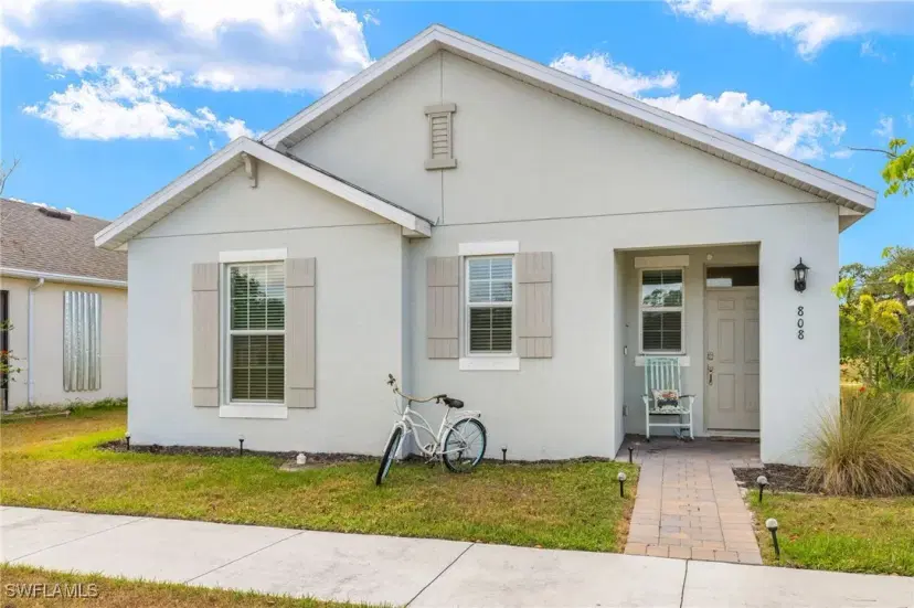 Picture of 808 Friendship Cir, Labelle FL 33935