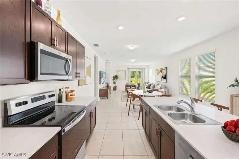 Picture of 808 Friendship Cir, Labelle FL 33935