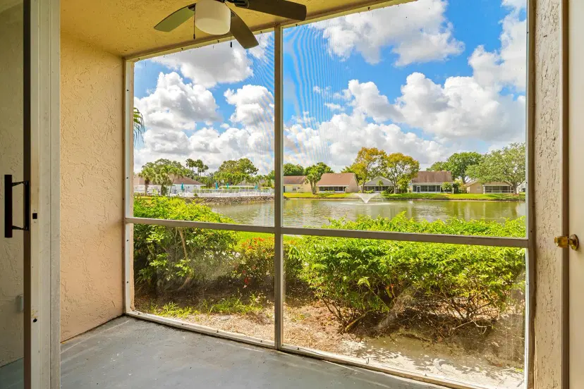 Picture of 13791 Oneida Drive E1, Delray Beach FL 33446