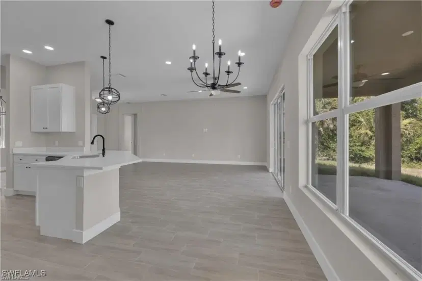 Picture of 437 Mercedes Ct, Lehigh Acres, FL 33972