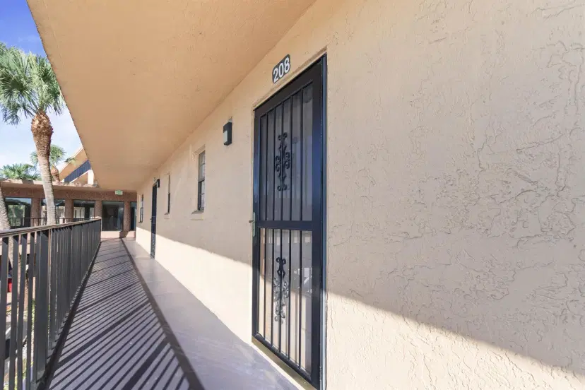 Picture of 9370 SW 8Th Street 208, Boca Raton FL 33428