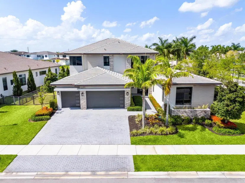 Picture of 10715 Estuary Drive, Parkland FL 33076