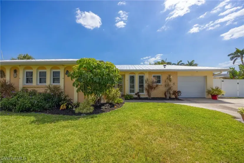 Picture of 1448 Willshire Ct, Cape Coral FL 33904