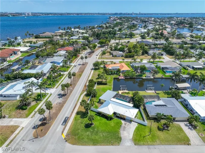 Picture of 1448 Willshire Ct, Cape Coral FL 33904