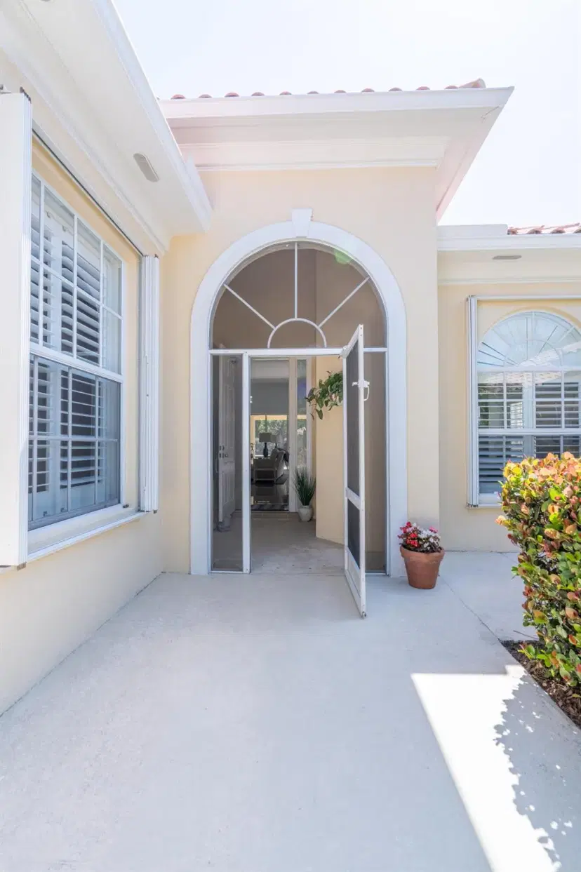 Picture of 8843 Oldham Way, Palm Beach Gardens FL 33412