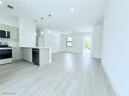 Picture of 8109 Olive Ct, Labelle, FL 33935