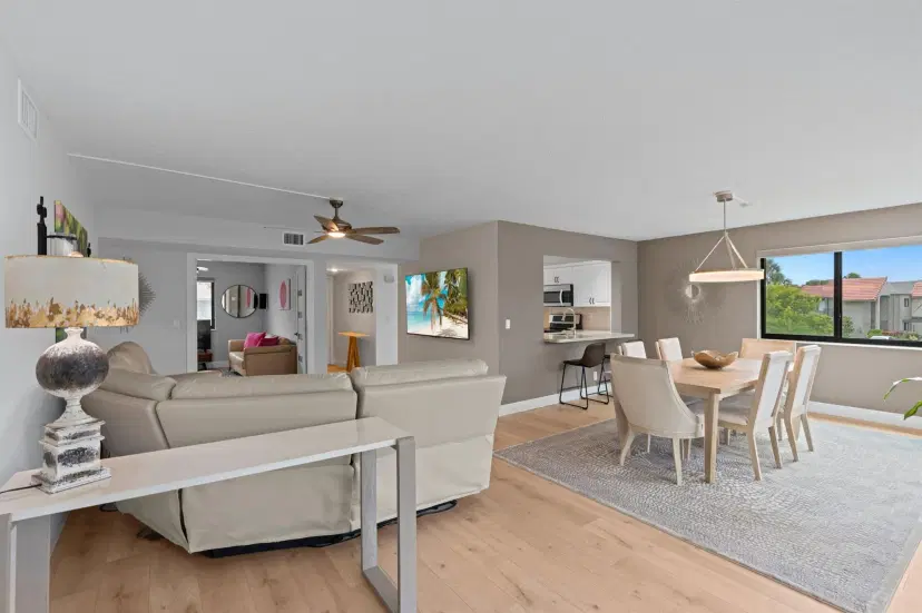 Picture of 5505 Fairway Park Drive 201, Boynton Beach FL 33437