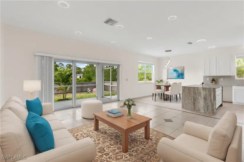 Picture of 749 Central St E, Lehigh Acres FL 33974