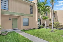 Picture of 9220 NW 14Th St 272, Pembroke Pines, FL 33024