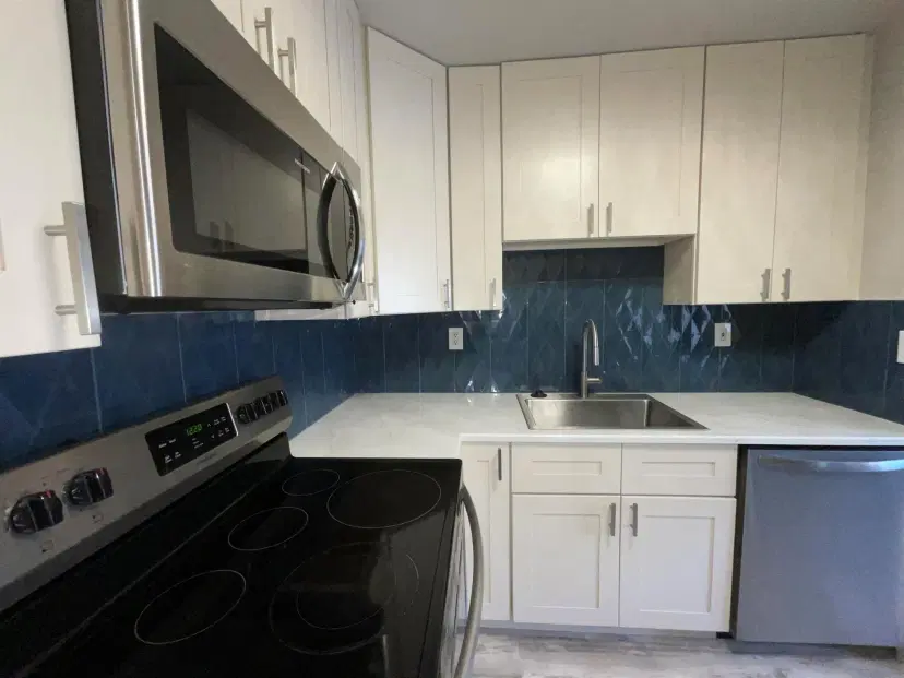 Picture of 527 Burgundy K, Delray Beach FL 33484