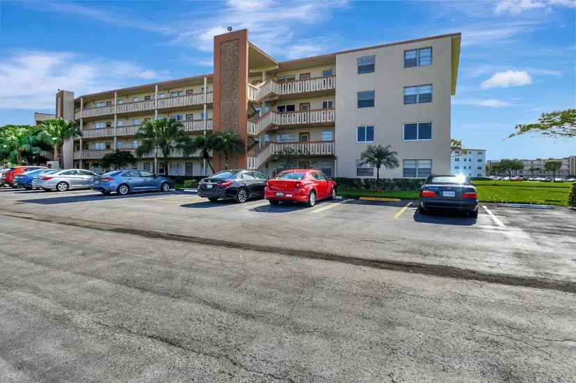 Picture of 4026 Newcastle B 4026, Boca Raton FL 33434