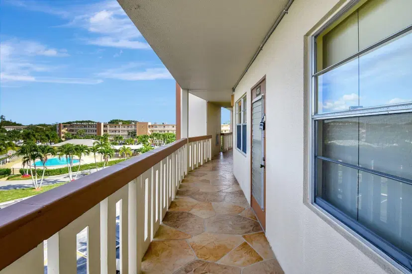 Picture of 4026 Newcastle B 4026, Boca Raton FL 33434