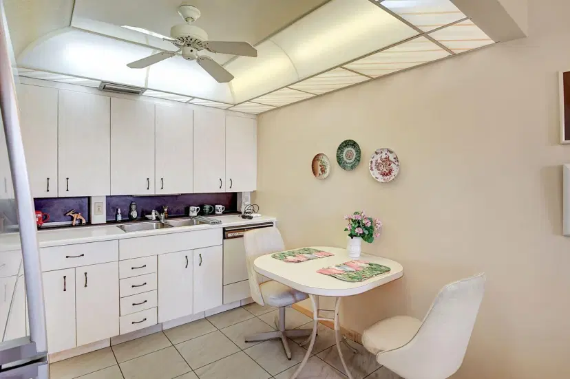 Picture of 4026 Newcastle B 4026, Boca Raton FL 33434