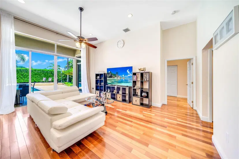 Picture of 1241 S 13Th Ave, Hollywood FL 33019