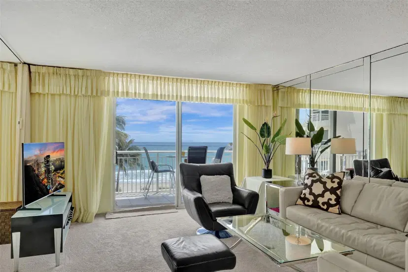 Picture of 1051 Hillsboro Mile 307E, Hillsboro Beach FL 33062