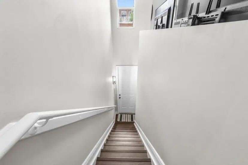 Picture of 410 Olssen Avenue, Fort Lauderdale FL 33312