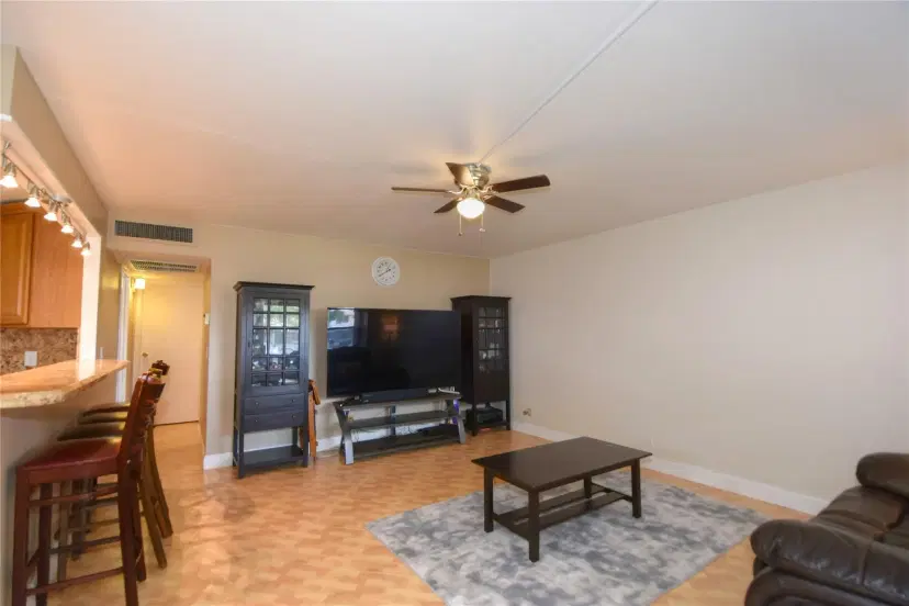 Picture of 357 Saxony H 357, Delray Beach FL 33446