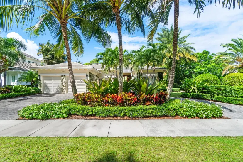 Picture of 12133 Plantation Way, Palm Beach Gardens FL 33418