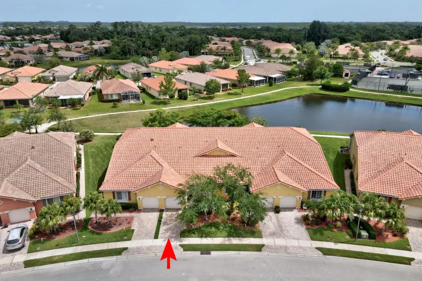 Picture of 6505 Oxford Circle 102, Vero Beach FL 32966