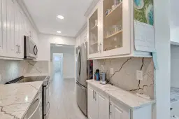 Picture of 5700 Old Ocean Boulevard R, Ocean Ridge, FL 33435