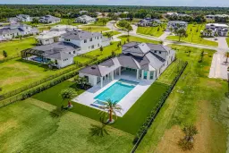 Picture of 20008 SE Bridgewater Drive, Jupiter, FL 33458