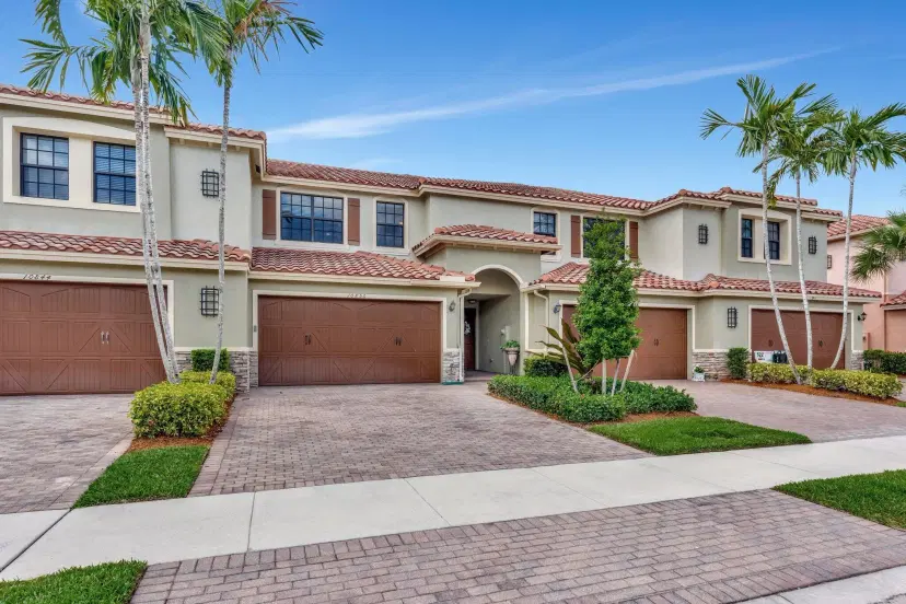 Picture of 10850 NW 74Th Drive, Parkland FL 33076