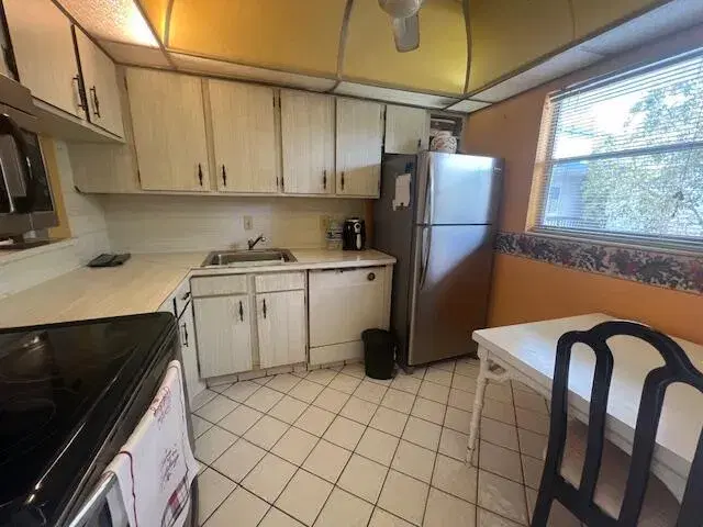 Picture of 3150 Holiday Springs Boulevard 8-310, Margate FL 33063