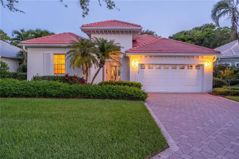 Picture of 919 Island Club Square, Vero Beach FL 32963