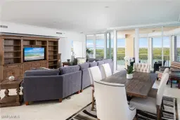 Picture of 445 Dockside Dr A504, Naples, FL 34110