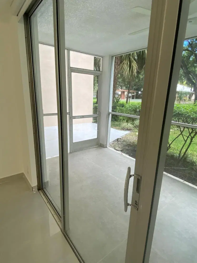 Picture of 2600 NW 49Th Ave 112, Lauderdale Lakes FL 33313
