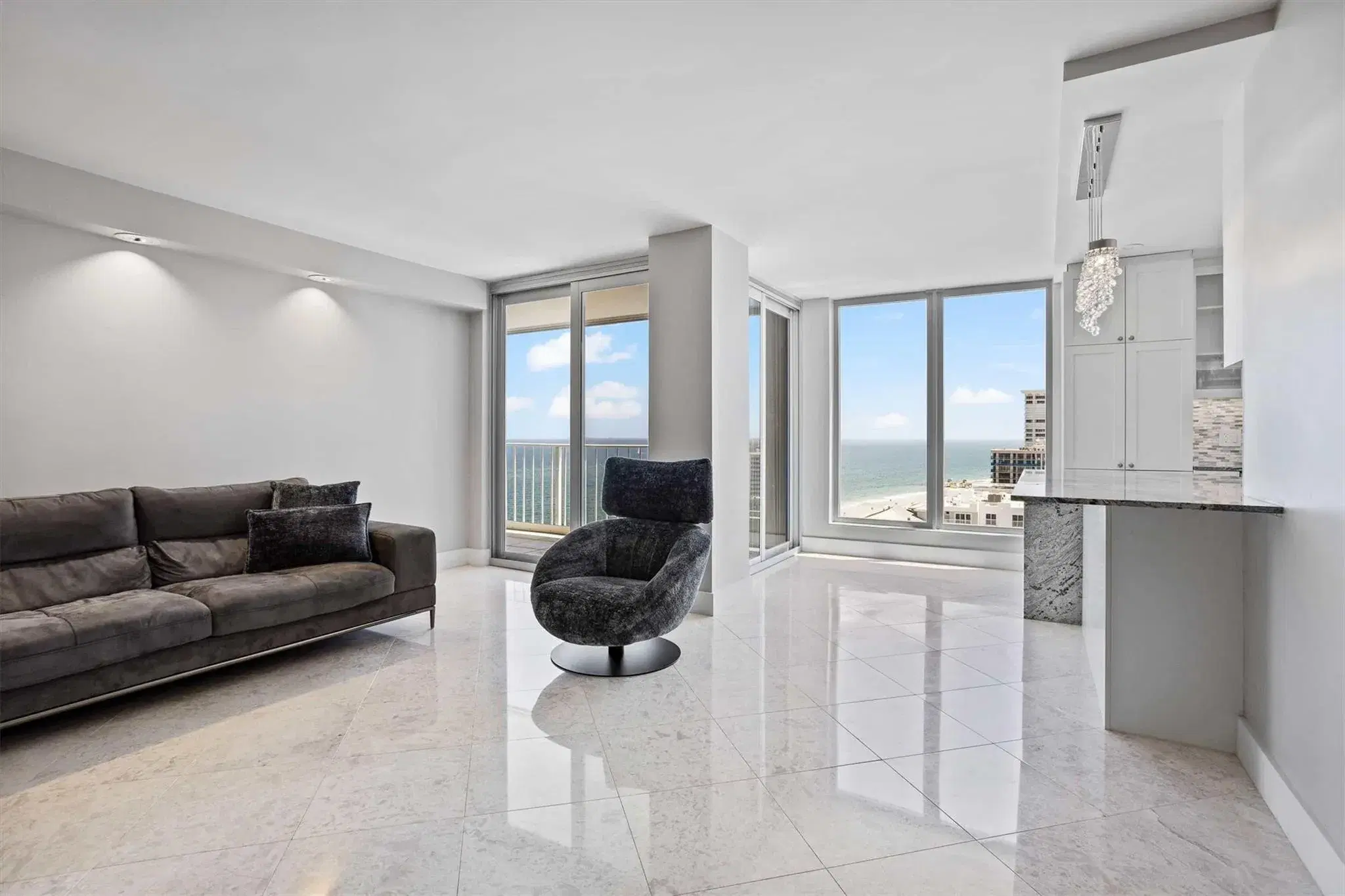 Picture of 1010 S Ocean Blvd 1704, Pompano Beach, FL 33062