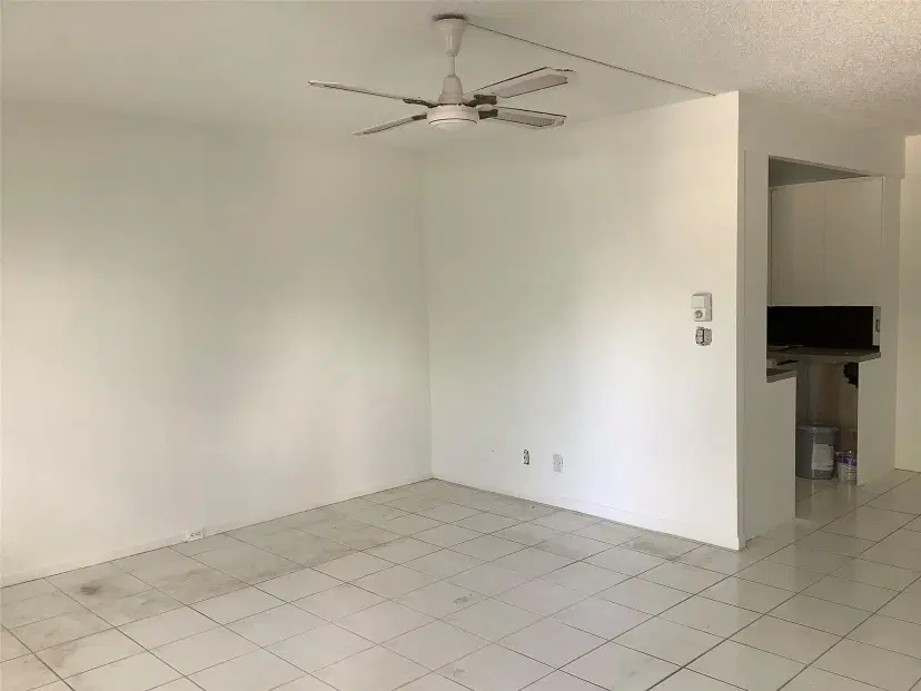 Picture of 1054 Cambridge C 1054, Deerfield Beach FL 33442