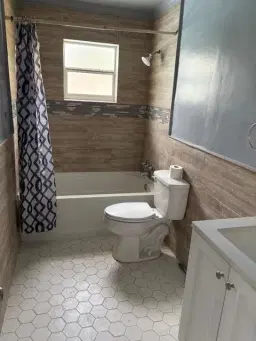 Picture of 5911 E Barbados Way E, West Palm Beach, FL 33407