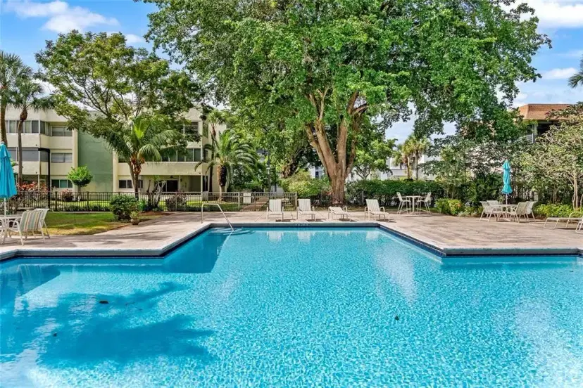 Picture of 5155 E Sabal Palm Blvd 209, Tamarac FL 33319
