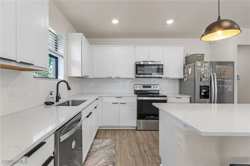 Picture of 16000 Shoebutton Ct, North Fort Myers FL 33917