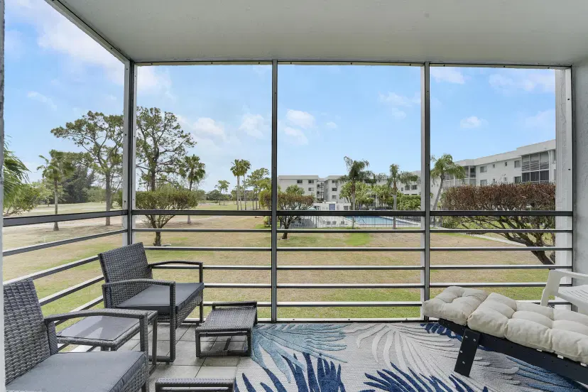 Picture of 6698 10Th Avenue N 205, Lake Worth FL 33467