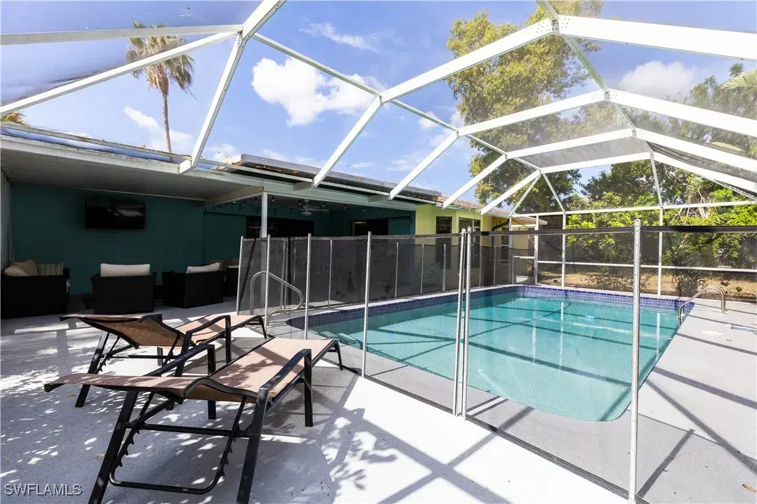 Picture of 1209 SW 36Th Ter, Cape Coral, FL 33914