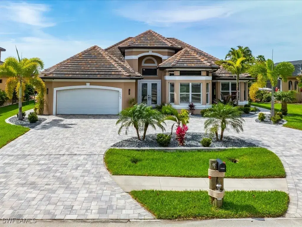 Picture of 2602 Cape Coral Pkwy W, Cape Coral, FL 33914