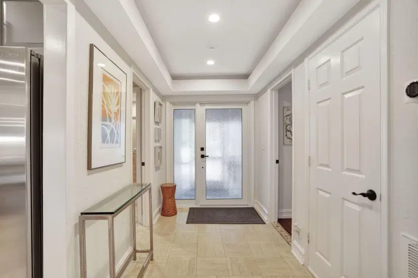 Picture of 1128 W Cypress Drive V-15, Pompano Beach FL 33069
