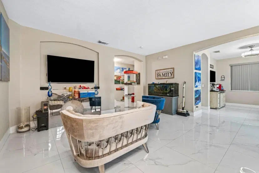 Picture of 786 Gazetta Way, West Palm Beach FL 33413