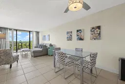 Picture of 1830 Embassy Drive 607, West Palm Beach, FL 33401